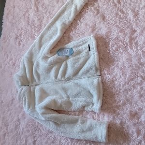 Free country white faux fur coat. Large. Nwt